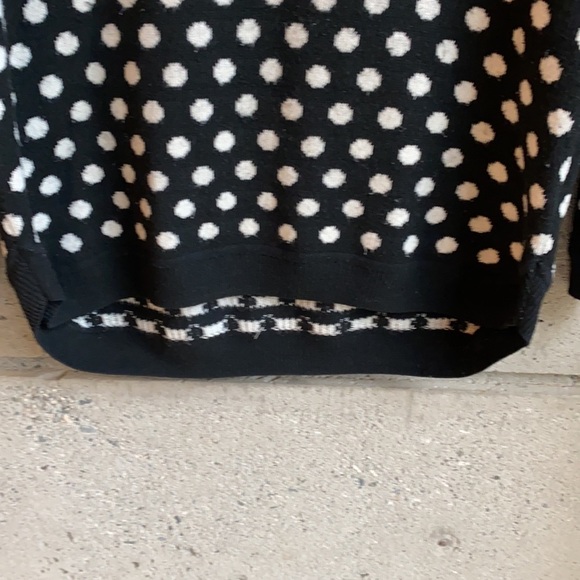 H&M Boxy Fit Polka Dot Sweater - Picture 9 of 10